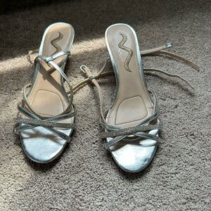 Silver wedges